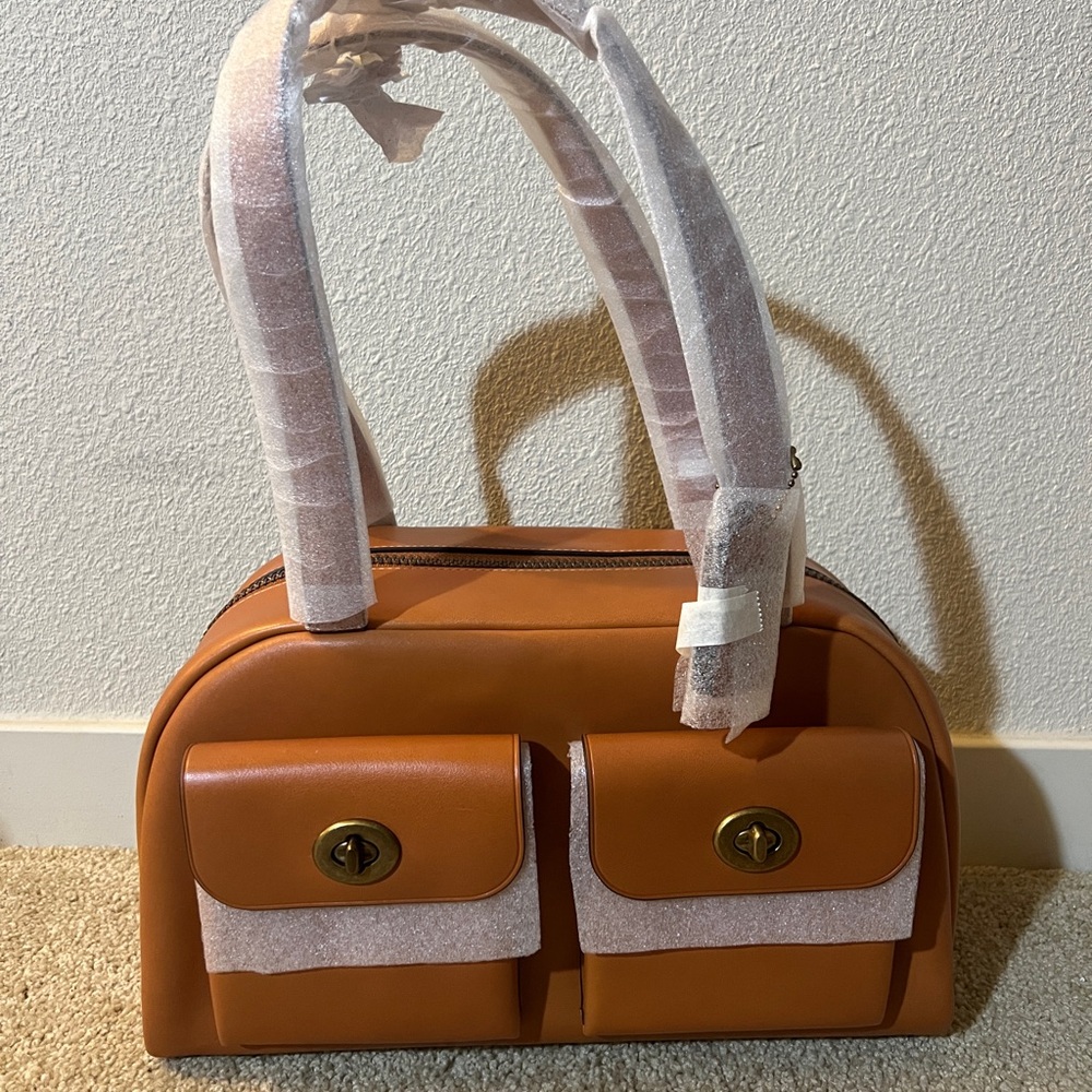 Sold NWT Coach Twin Turnlock (Larger Size) Toffee